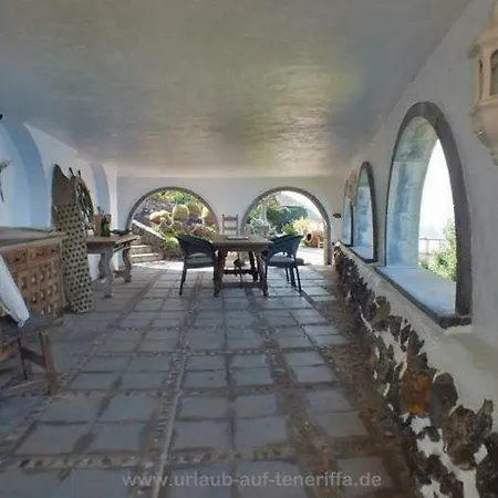 Ferienhaus Holiday-home-with-private-pool-furnished-terrace-and-great-sea-view Santa Cruz de Tenerife